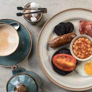 The Wood Norton Hotel_Cotswolds_Breakfast+Drinks The Wood Norton Hotel_Cotswolds_Breakfast+Drinks
